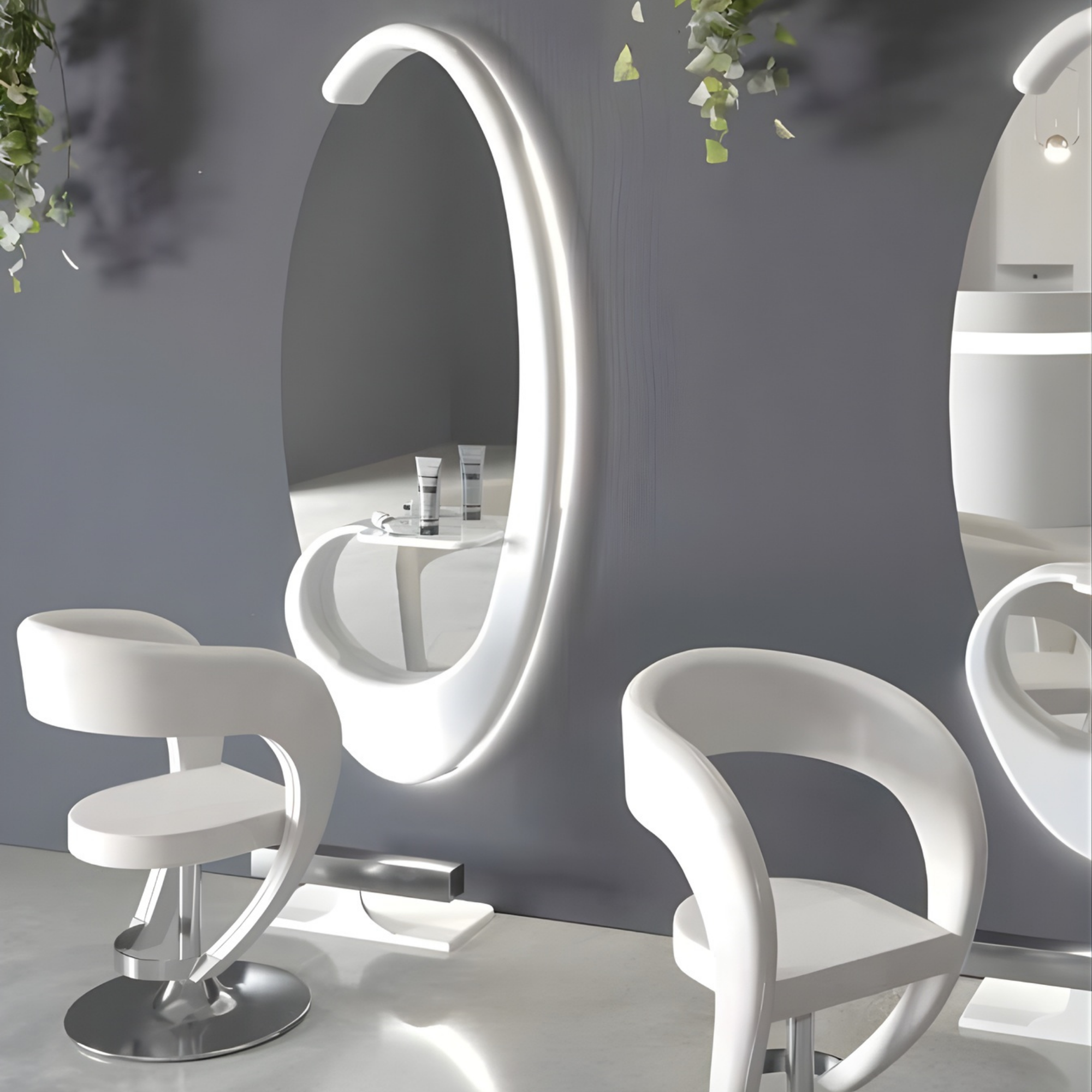 elegantne bijele frizerske stolice ispred velikih ovalnih ogledala s LED osvjetljenjem u modernom salonu